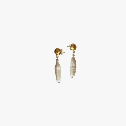 Everyday Pearl Earrings